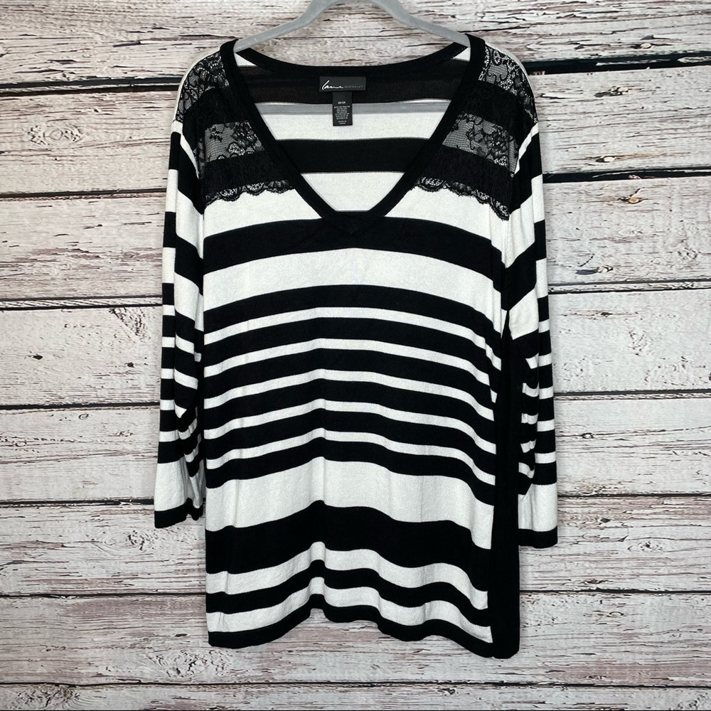 Lane Bryant Plus Size 26/28 Black & White Striped V-Neck Sweater w/ Lacy Accents